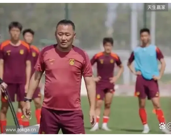 苗原谈中足联升降级附加赛：生死之战中甲球队不能用外援，挺离谱