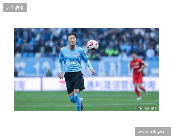 官方:36岁老将晋鹏翔加盟重庆铜梁龙 官方:36岁老将晋鹏翔加盟重庆铜梁龙