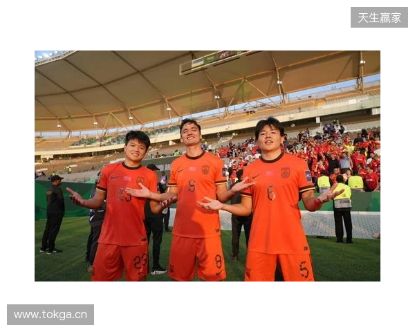 官方：徐彬加盟英超狼队