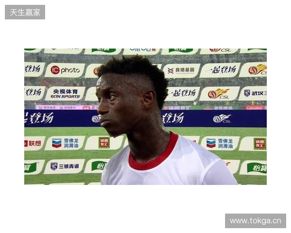 博主:蓉城外援卡隆目前仍处于留队状态,但已不可能随队踢中超 博主:蓉城外援卡隆目前仍处于留队状态,但已不可能随队踢中超