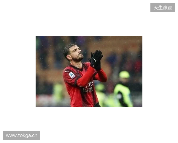 记者:如果巴尔泰萨吉没完全恢复,埃斯图皮尼安将在德比首发 记者:如果巴尔泰萨吉没完全恢复,埃斯图皮尼安将在德比首发